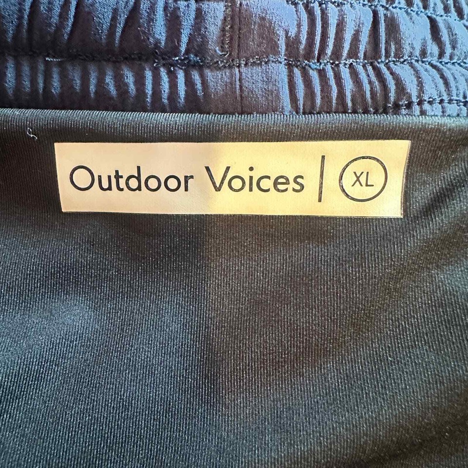 Outdoor Voices Navy Blue men's stretch crepe trail compression Lined