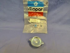 NOS Original Mopar 1969 & Up Steel “twist-in” Oil Cap U.S.A 440-426-400-383-340