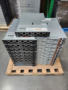 Dell R7515 24SFF NVMe AMD Server 1x EPYC 7702P 64-Core 2.0GHz 128GB RAM 12xTrays
