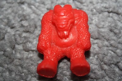 Monster in My Pocket Series 1 Red #4 Behemoth