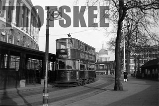Larger Negative London Transport Tram Strassenbahn 1676 1949