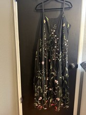 Women's Black 2XL Long Sleeveless Round Neck Floral Embroidered Dress