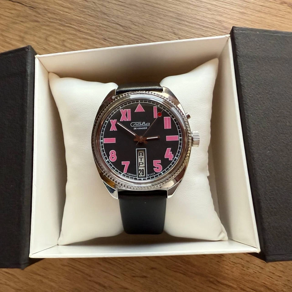 Nuevo de Lote Antiguo Reloj Slava Sandía Rosa 2428 Slava California Hecho en URSS Foto 4 de 4