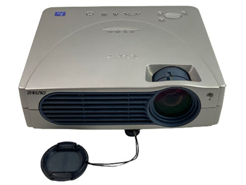 Sony XGA VPL-CX11 Data Projector 1024x768 720p NO CABLES Untested Gray - Picture 1 of 5