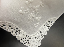 NEW Irish Linen Lucky Shamrock Lace Handkerchief Hanky White Hand Embroidered