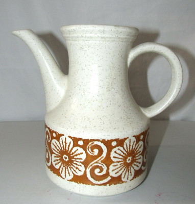 BILTONS RETRO TAN FLORAL IRONSTONE STAFFORDSHIRE ENGLAND TEA POT W/O LID