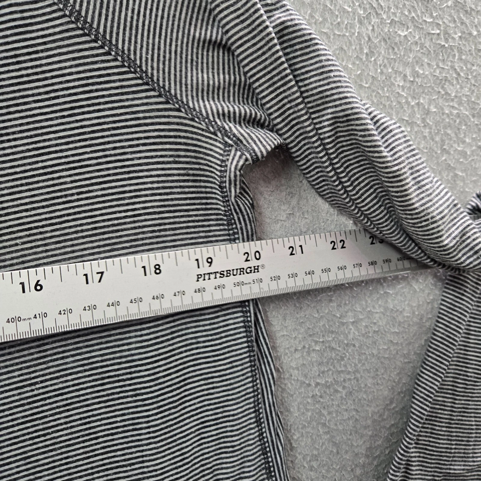 lululemon activewear striped presence of mind pullover shirt