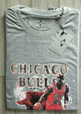 CELEBRTY ICONS BY SIDNEY MAURER-NY POP ART T-SHIRT-Michael Jordan-Chicago Bulls