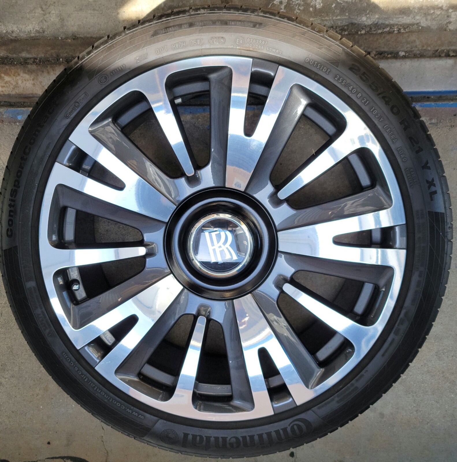 21" NEW OEM FACTORY ORIGINAL 2022 ROLLS ROYCE WRAITH DAWN GHOST WHEELS TIRES TPM