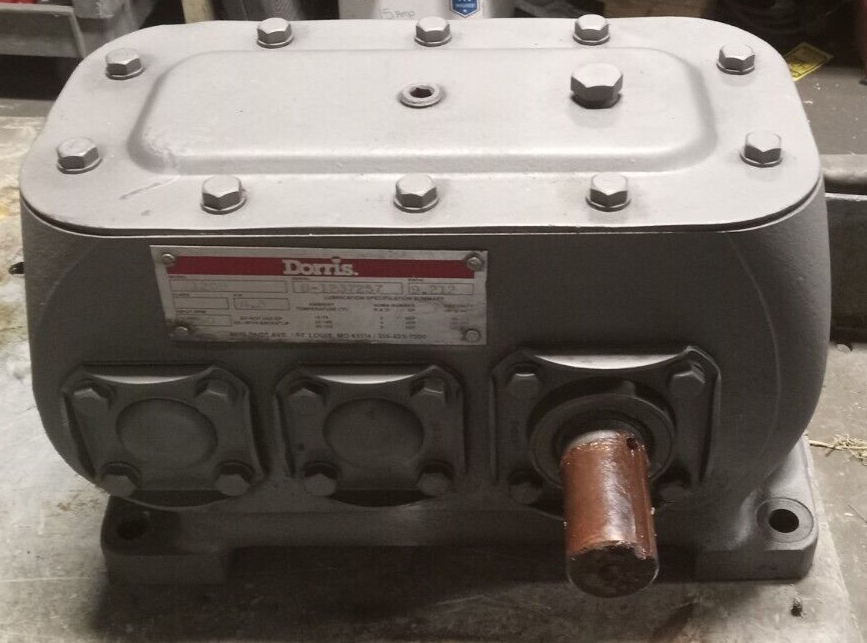 DORRIS 1209 DOUBLE REDUCTION BASE TYPE GEARBOX 8.3HP IN 1750 RPM IN 9.