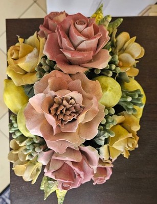 Rosen Bouquet / Gesteck aus Porzellan, vintage
