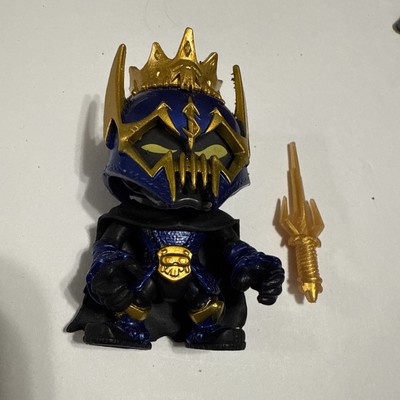 TREASURE X KINGS GOLD Exis Figure Treasure Heroes vs Shadows with Weapon