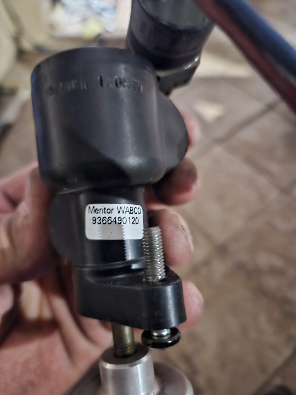 meritor 9366490120 rv park brake put of 08 holiday rambler