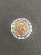 Queen Elizabeth II 2011 22ct Gold Full Sovereign