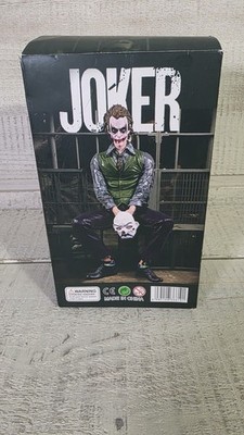 DC Comics Batman Dark Knight Heath Ledger Joker chair Action Figure open box