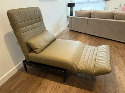 Rolf Benz Plura Designer Recliner Chair in Olive Green Leather – New, RRP £4,500 - Image 1 of 4