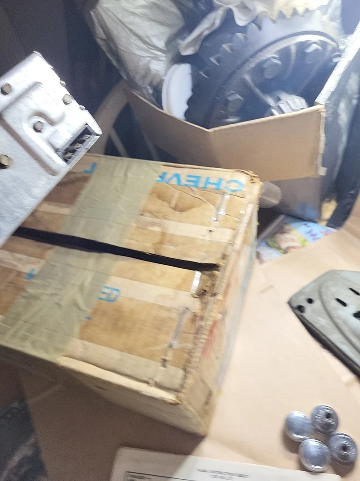 NUEVO 1966 67 CHEVROLET IMPALA BEL AIR BISCAYNE A.m. KIT RADIO/ALTAVOCES 986845 RARO Foto 4 de 4