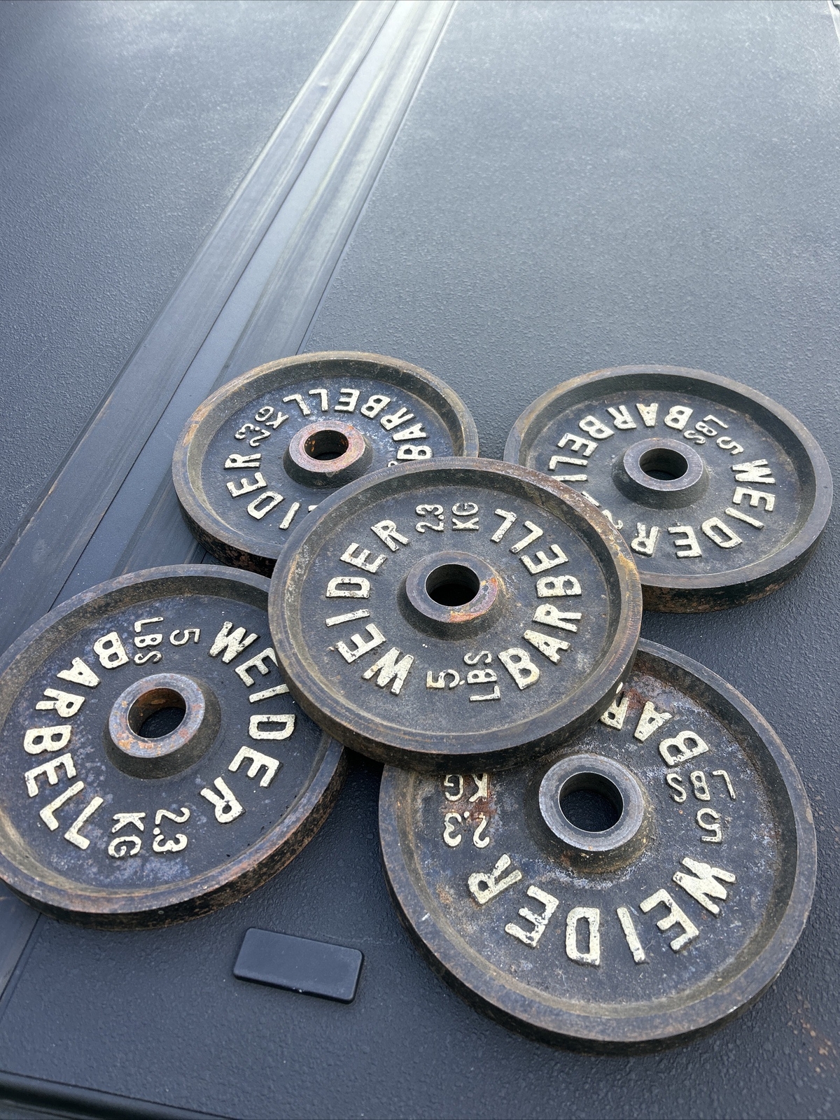 Lot of 5 5 Vintage Weider Barbell Dumbbell Standard Weight Plates Iron