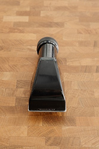 Hasselblad HC-3/70 Prism Finder 90° Viewfinder for 500EL/M Camera with 70mm Mag - Picture 3 of 6