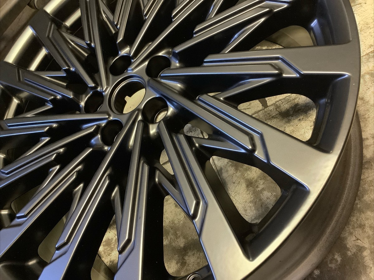 2024 Hyundai Santa Fe 95927 21x8.5 Black OEM Aluminum Wheel Rim