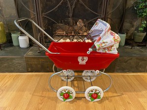 strawberry shortcake stroller