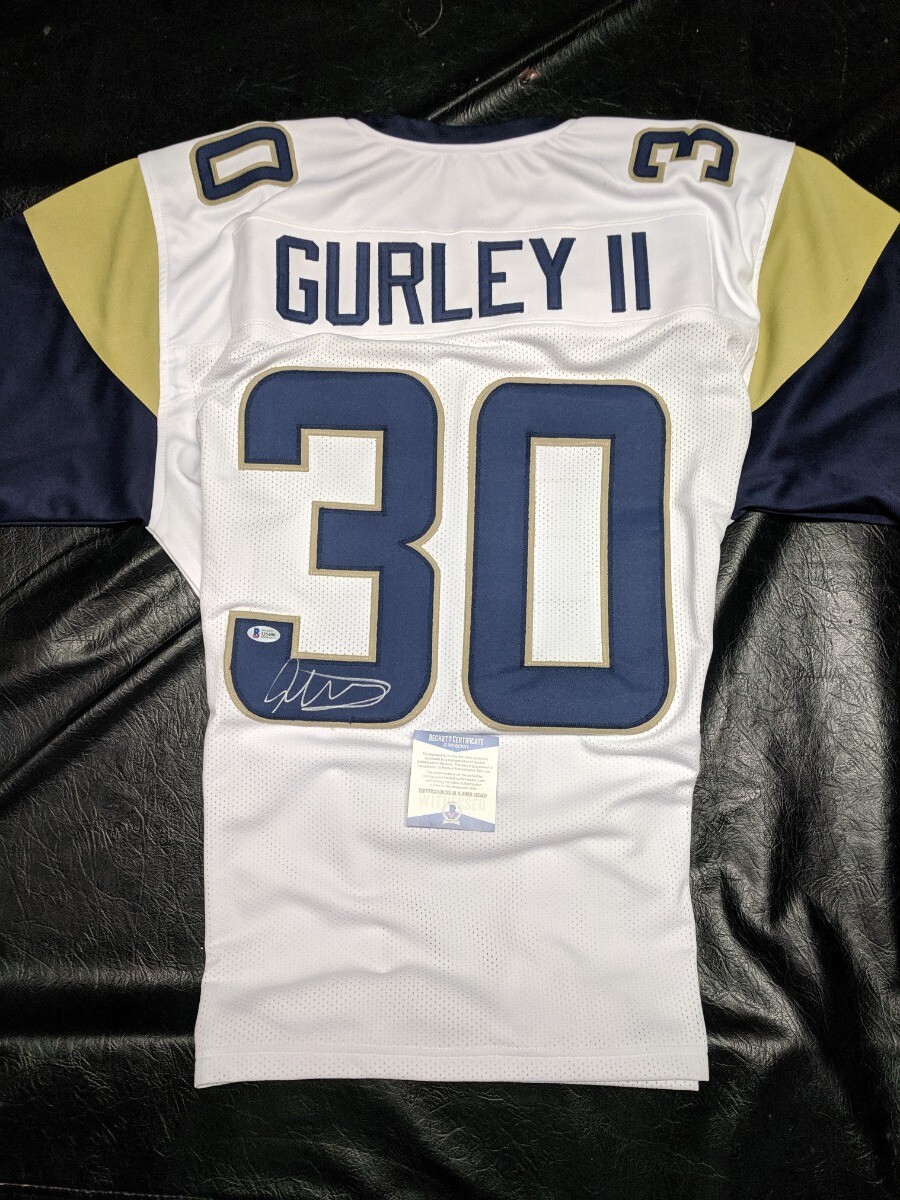 Todd Gurley Autographed Signed Los Angeles Rams JERSEY BECKETT CERTIFIED AUTO 