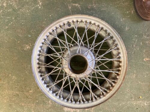Jaguar XK120 16 Inch Wire 60 Spoke Wheel for Display Only. C.6838. Looks Good - Picture 1 of 9