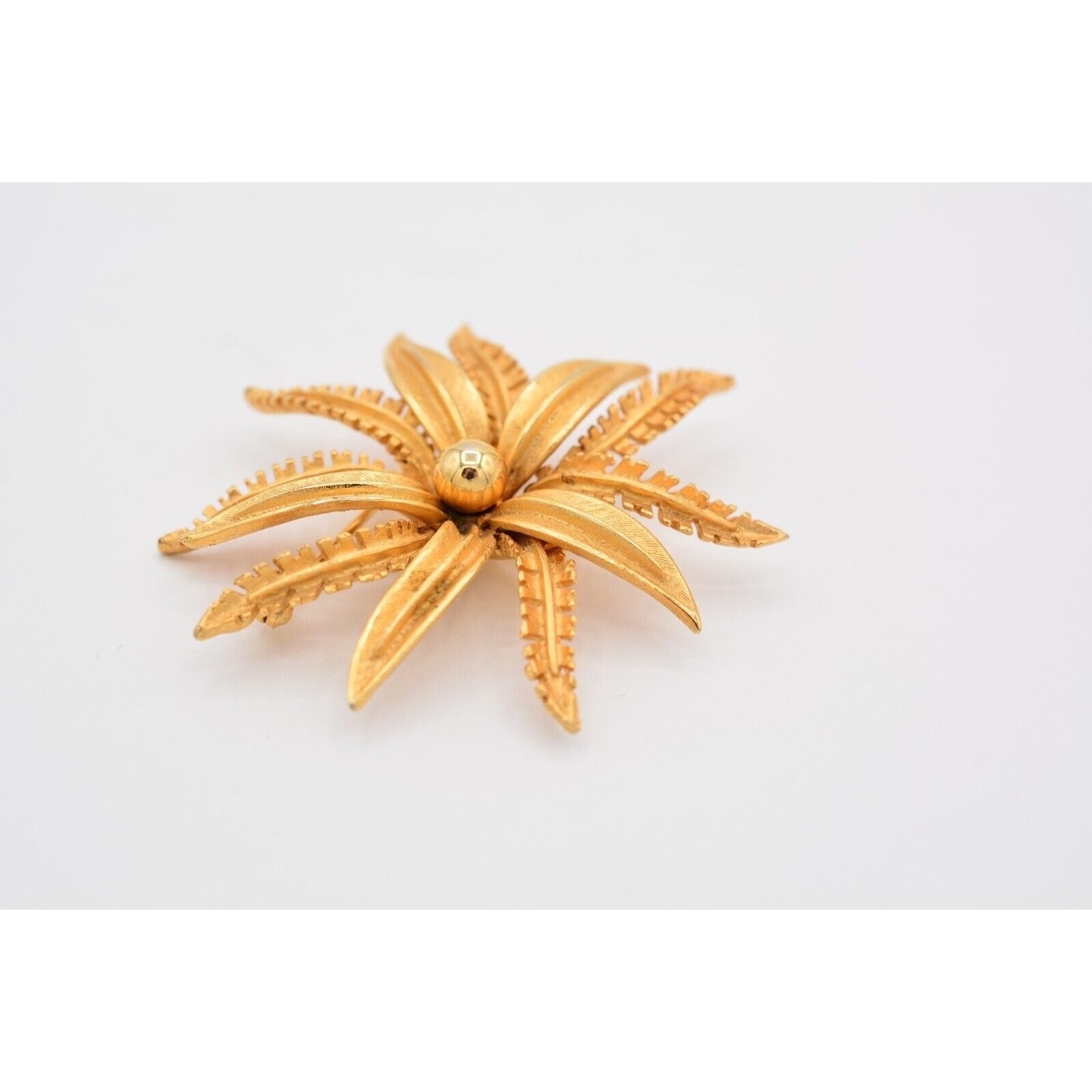 PIM Vintage Flower Pin Brooch Brushed Gold Matte Petals Signed 1980s 80s BinAT