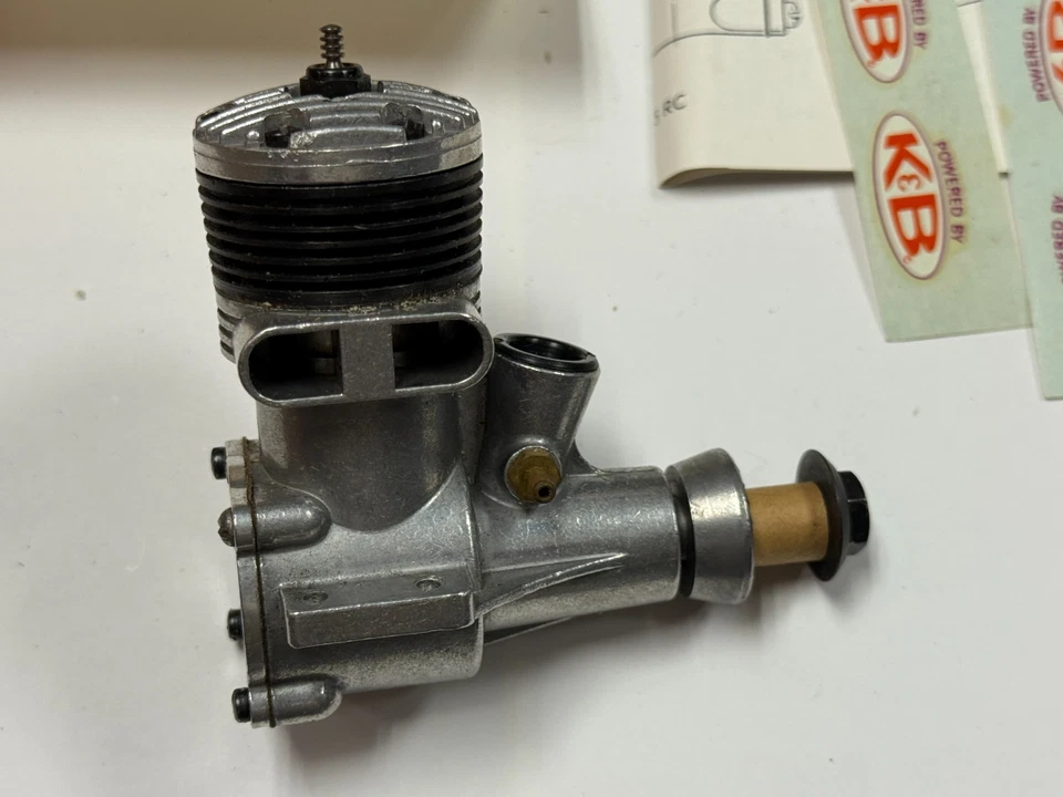 Rare New in Box K and B Stallion .35 Control Line CL Model Airplane Nitro Engine - Image 2 of 3