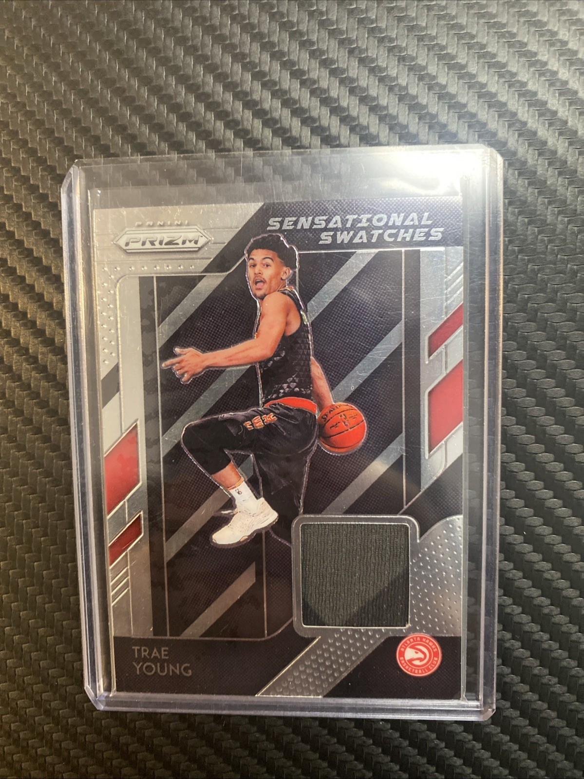 2018-19 Panini Prizm - Sensational Swatches #97 Trae Young (MEM, RC)
