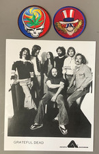 Grateful Dead black & white 8 X 10 glossy promo photo PLUS 2 Sew On Patches !