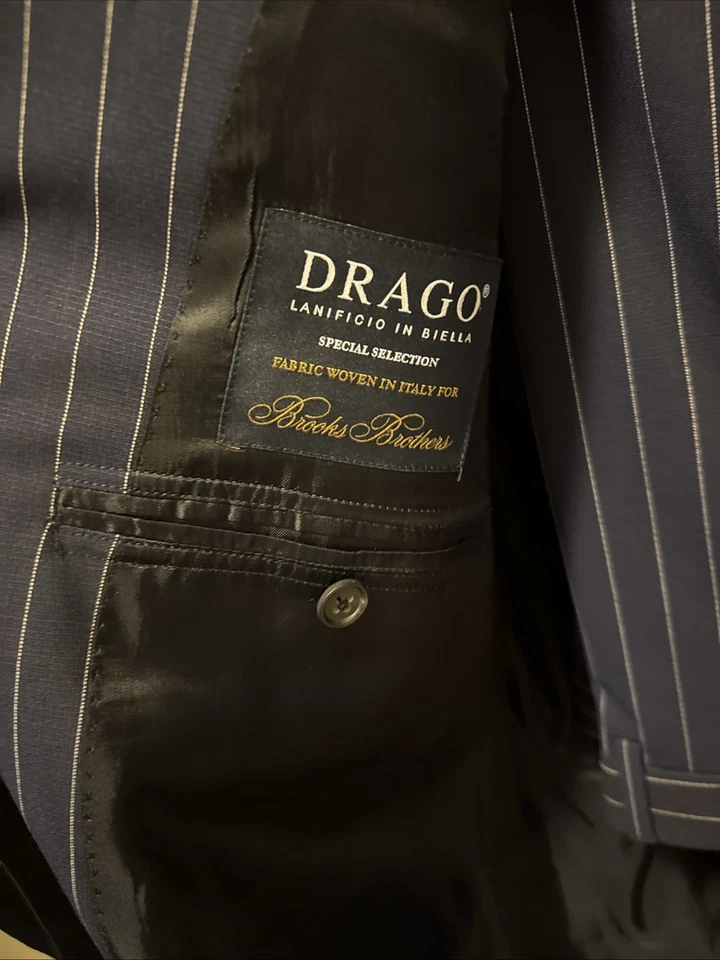 Traje Brooks Brothers 1818 Regent Doble Pecho Azul Marino con Rayas Foto 3 de 4
