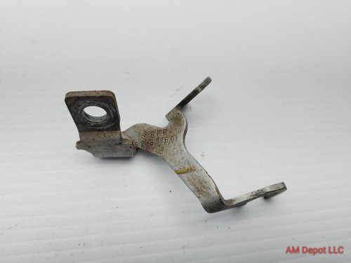 2009 BMW 135i 128i E82 E88 Front Right Brake Hose Holder 34306788176