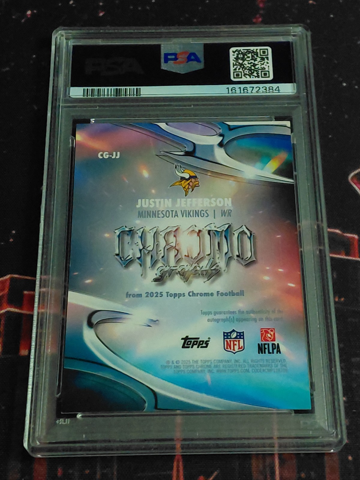 2025 Topps Justin Jefferson #JJ Black Refractor 10/10 PSA 9 BOOKEND! POP 3 view 2