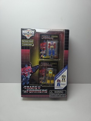 Micro Figures The Transformers Starscream & Bumblebee with Figure Stand NEW L24