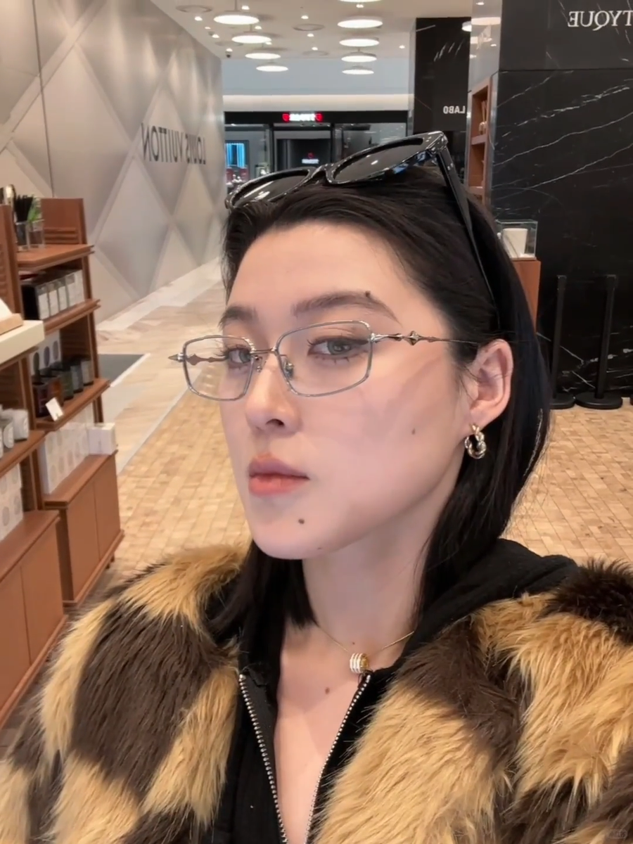GentleMonster Sunglasses BOLD - Atomic 02 Silver Frame Clear