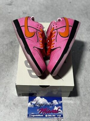 Size 10.5 - Nike SB Dunk Low Pro QS x The Powerpuff Girls Size 10.5 - Nike SB Dunk Low Pro QS x The Powerpuff Girls