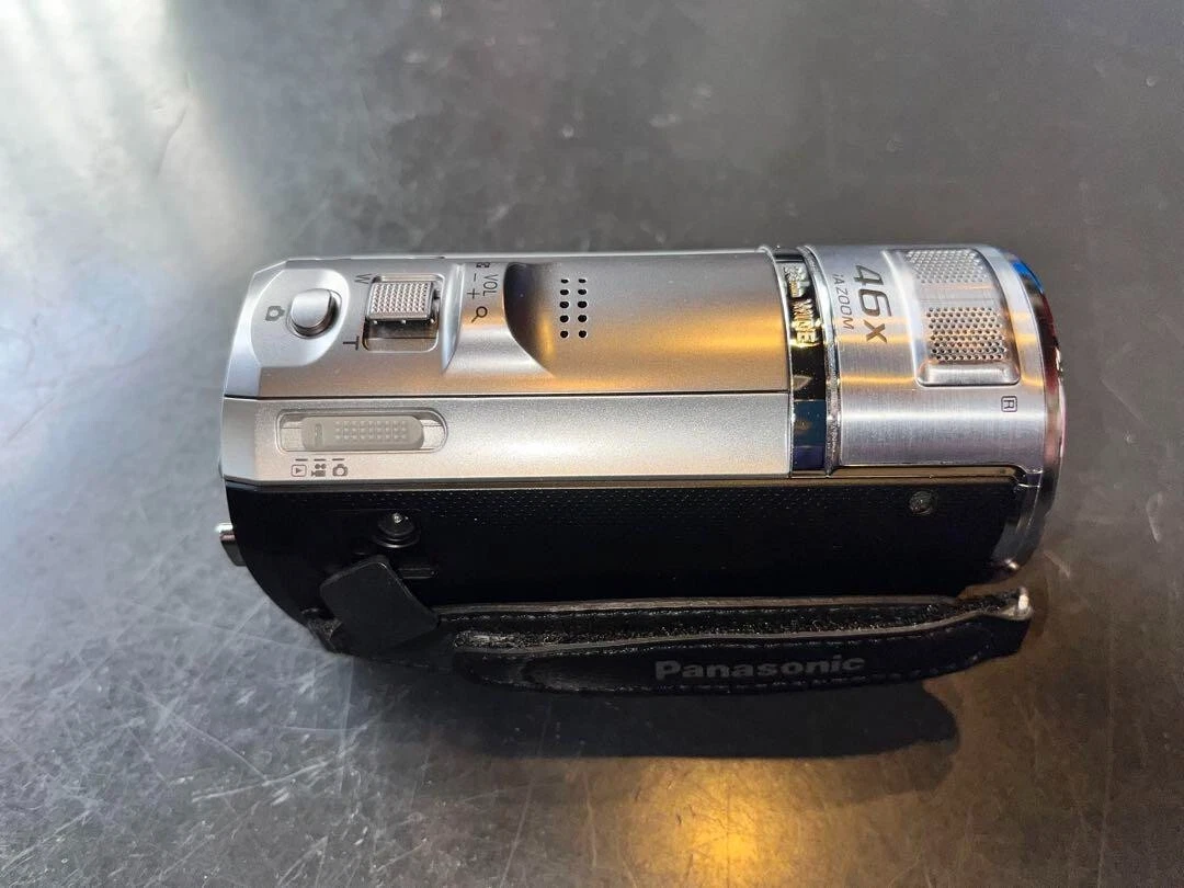 Panasonic HC-V600M Silver Camcorder High Definition Video Camera