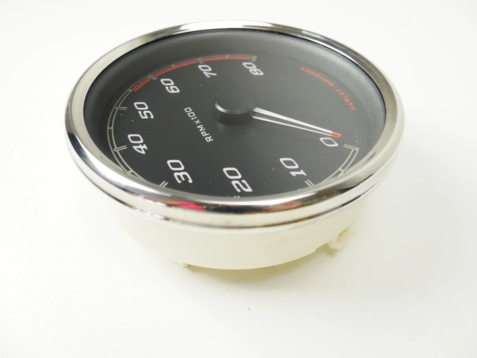 Tacómetro de policía Harley-Davidson Road King & Electra Glide 14-21 OEM 67000007A Foto 4 de 4