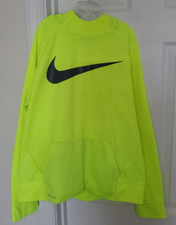 Nike Youth Sportswear Hoodie Sweatshirt Size XL Good for 13 - 15 years old 