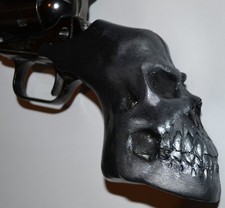 Heritage Rough Rider Large Pistol Grips Pearl Skull On Black Plastic With Screw