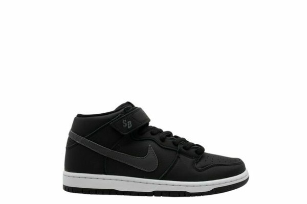 sb dunk mid orange label