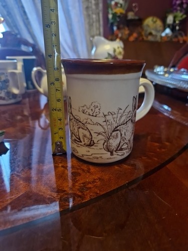 Vintage Biltons Rabbit Coffee Tea Cup Made In England / Easter - Picture 8 of 9
