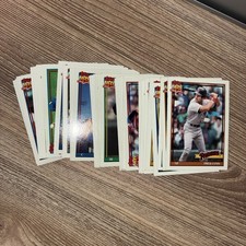 1991 Topps Baseball 50 Card Lot, Cards In VG - Mostly Commons, 1 HOF Glavine