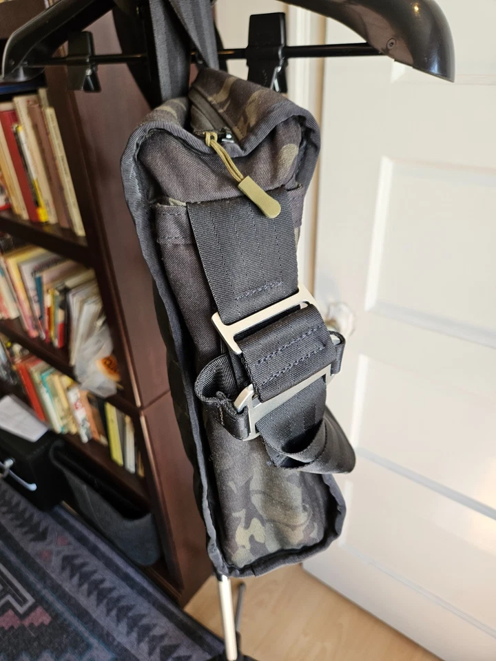 Calzoncillo para portátil Mission Workshop Transit 19L MultiCam negro camuflaje 500D Cordura $315 Foto 4 de 4