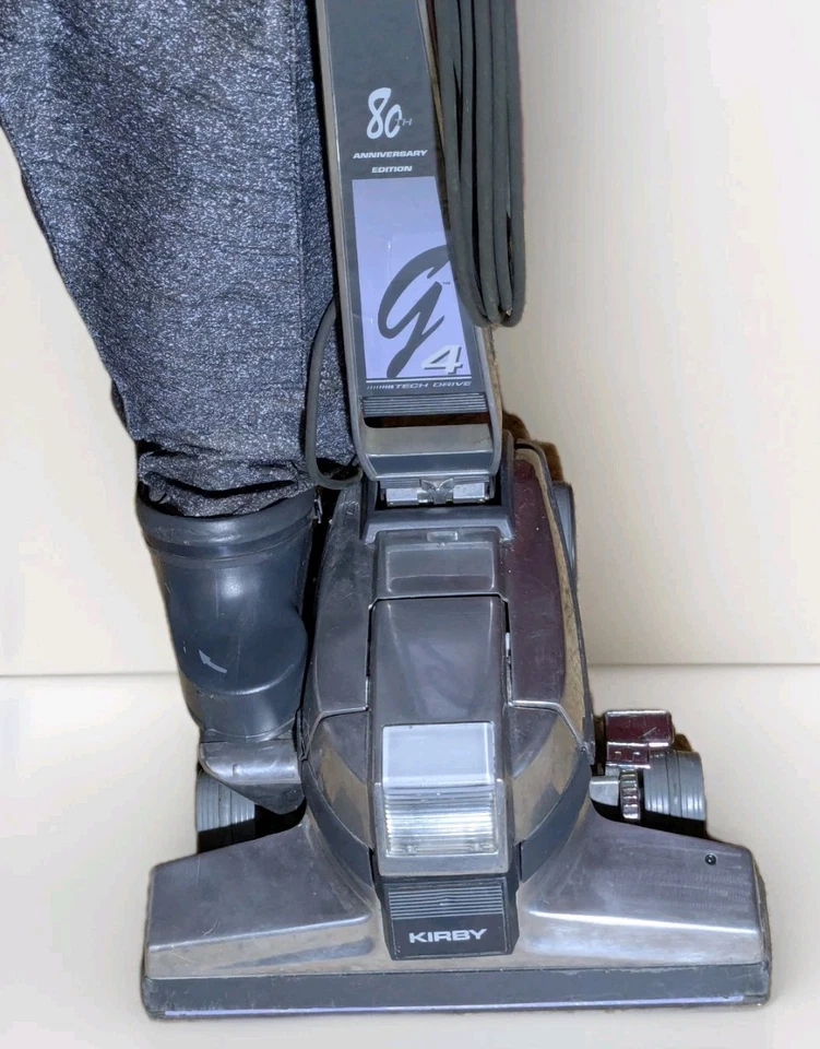 KIRBY G4 Vacuum cleaner all tools new bags and shampooer system cleaned & tested - Image 3 of 4