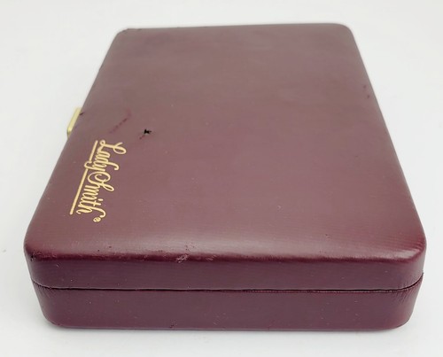 Smith & Wesson Lady Smith Revolver Burgundy Storage Case W/ Trigger Lock - Picture 8 of 13