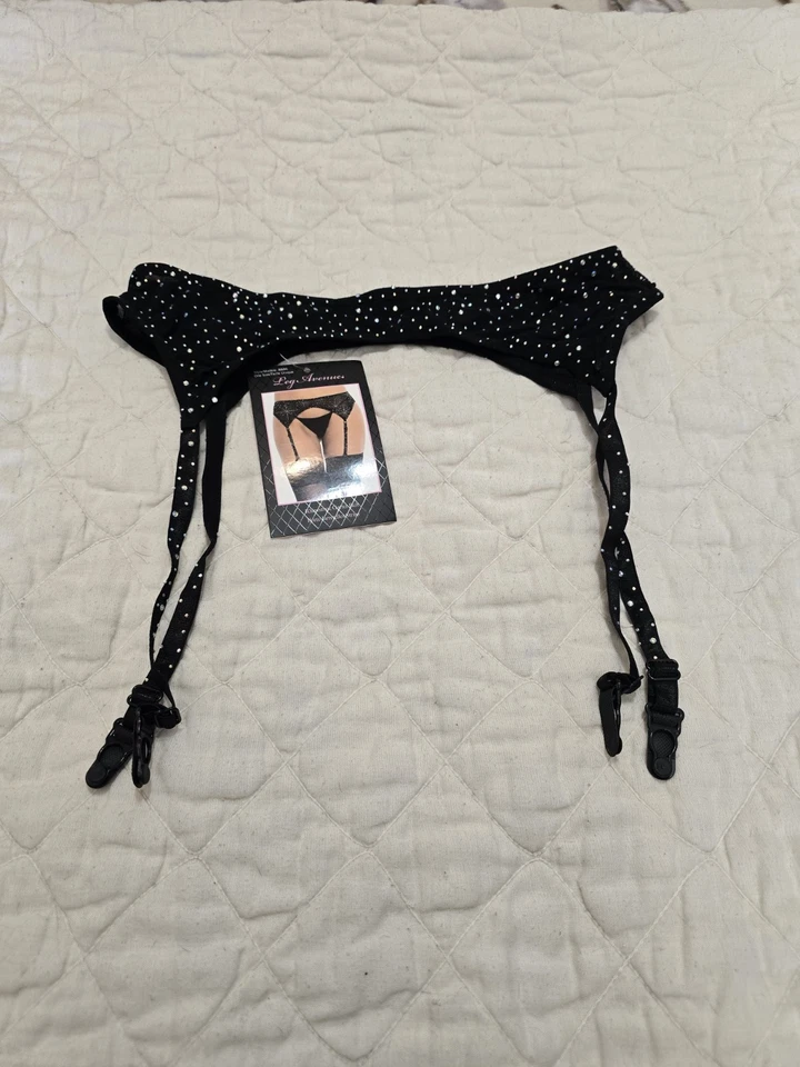 Leg Avenue Women’s Rhinestone Lingerie Sexy Garter Belt, Black, One Size - Image 3 of 4