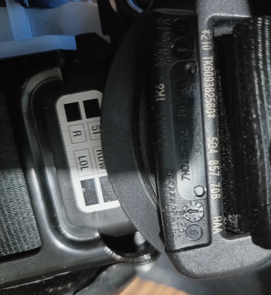 coppia cinture sicurezza vw golf 7 sportvan - Immagine 3 di 4