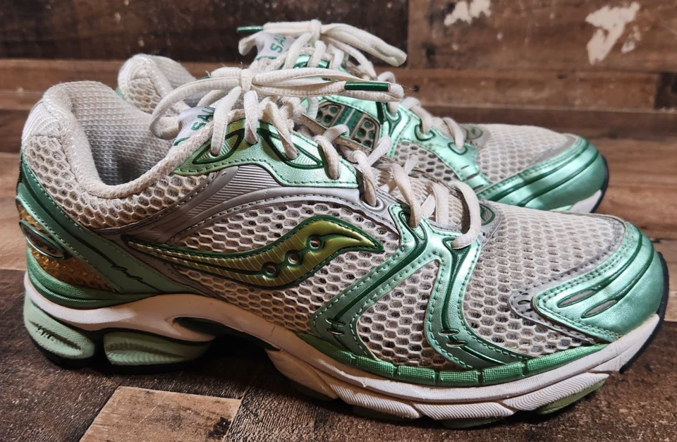 Zapatillas deportivas Saucony Triumph 4 para mujer 8,5 verde plata ProGrid Y2K Foto 3 de 4